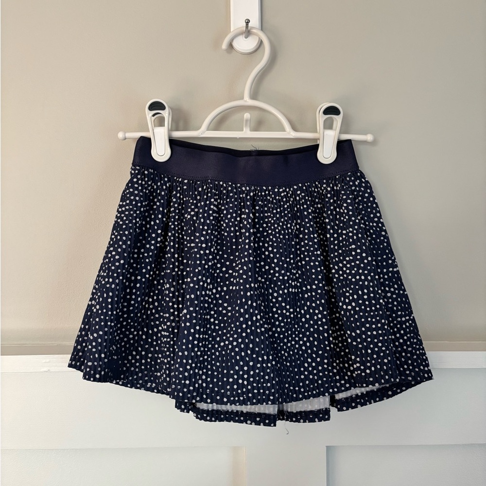 EUC All in Motion S(6/7) girls Navy Skirt with Dots